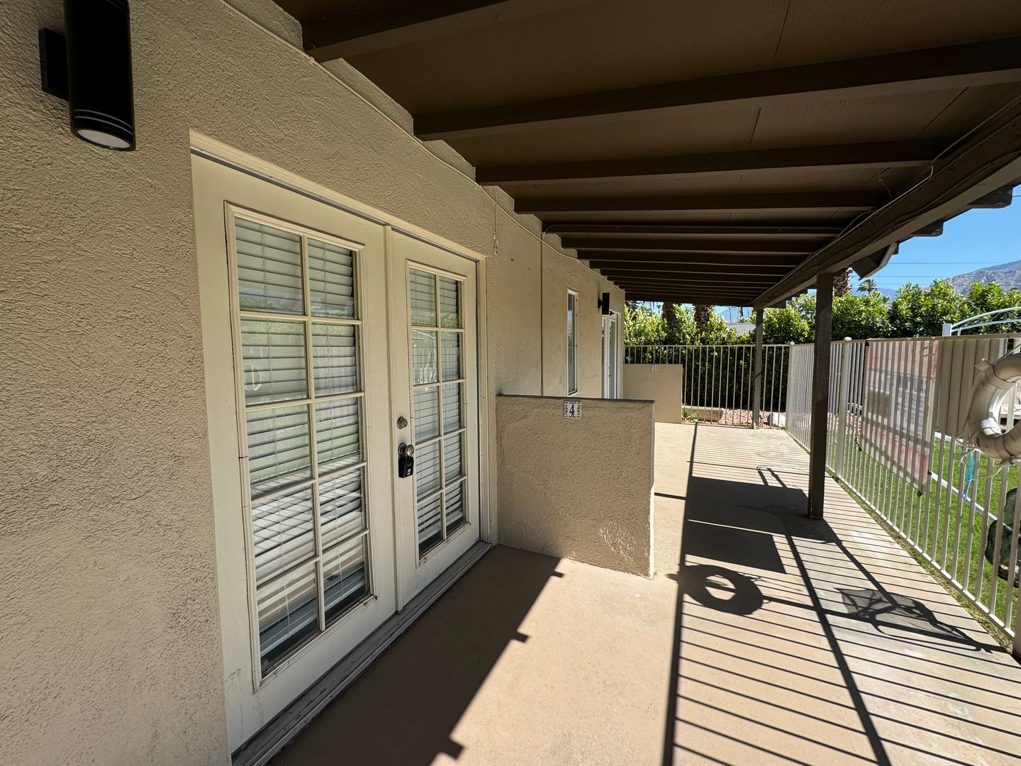 511 East Chuckwalla Rd - Unit 4  - Palm Springs - California - 1 bed, 1 bath rental property