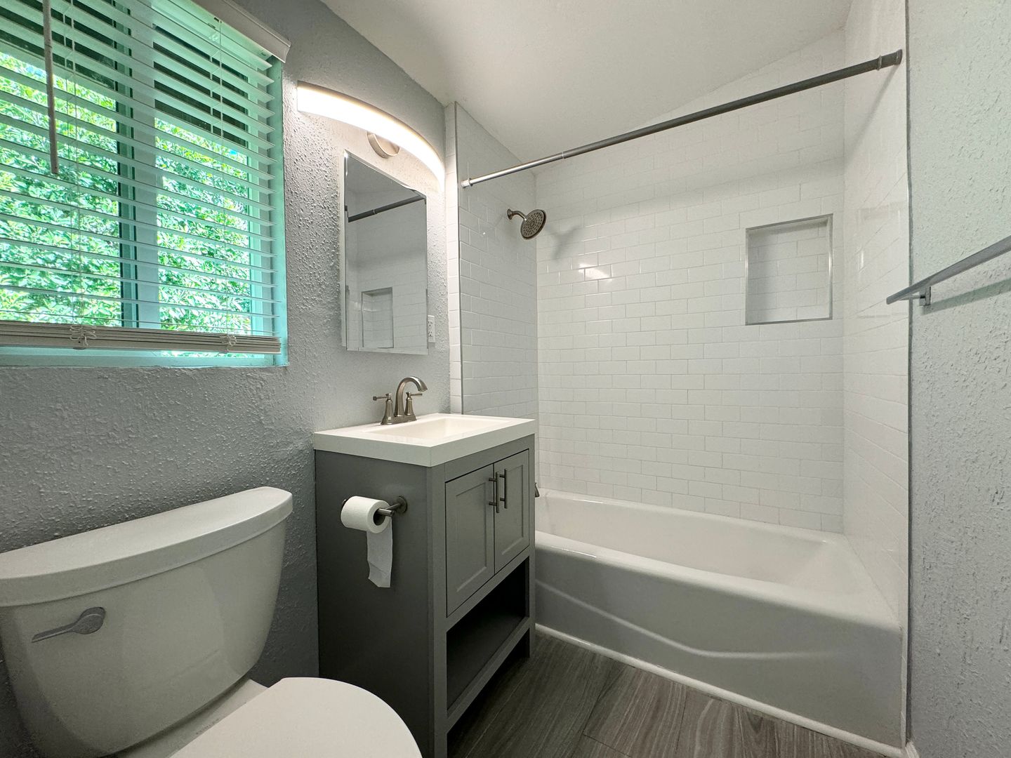 511 East Chuckwalla Rd - Unit 4  - Palm Springs - California - 1 bed, 1 bath rental property