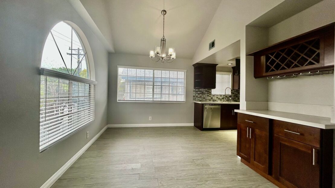 519 E Hazel Street, Unit 18 - Inglewood - California - 3 bed, 2.5 bath rental property