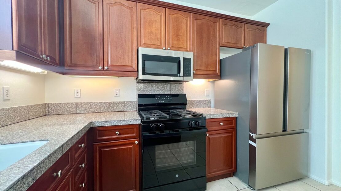 520 Via Assisi - Cathedral City - California - 3 bed, 2.5 bath rental property