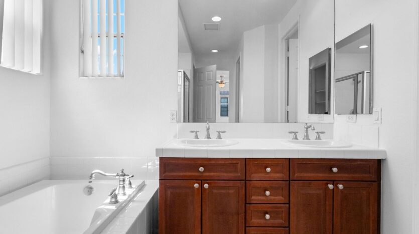 520 Via Assisi - Cathedral City - California - 3 bed, 2.5 bath rental property