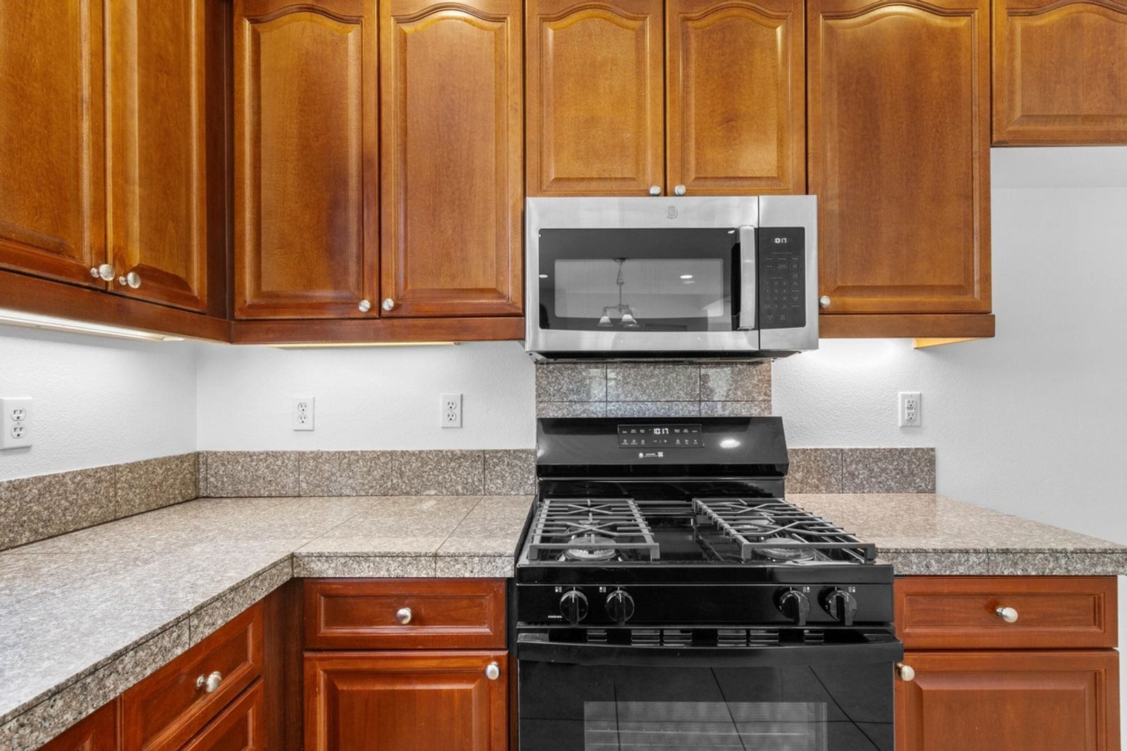 520 Via Assisi - Cathedral City - California - 3 bed, 2.5 bath rental property