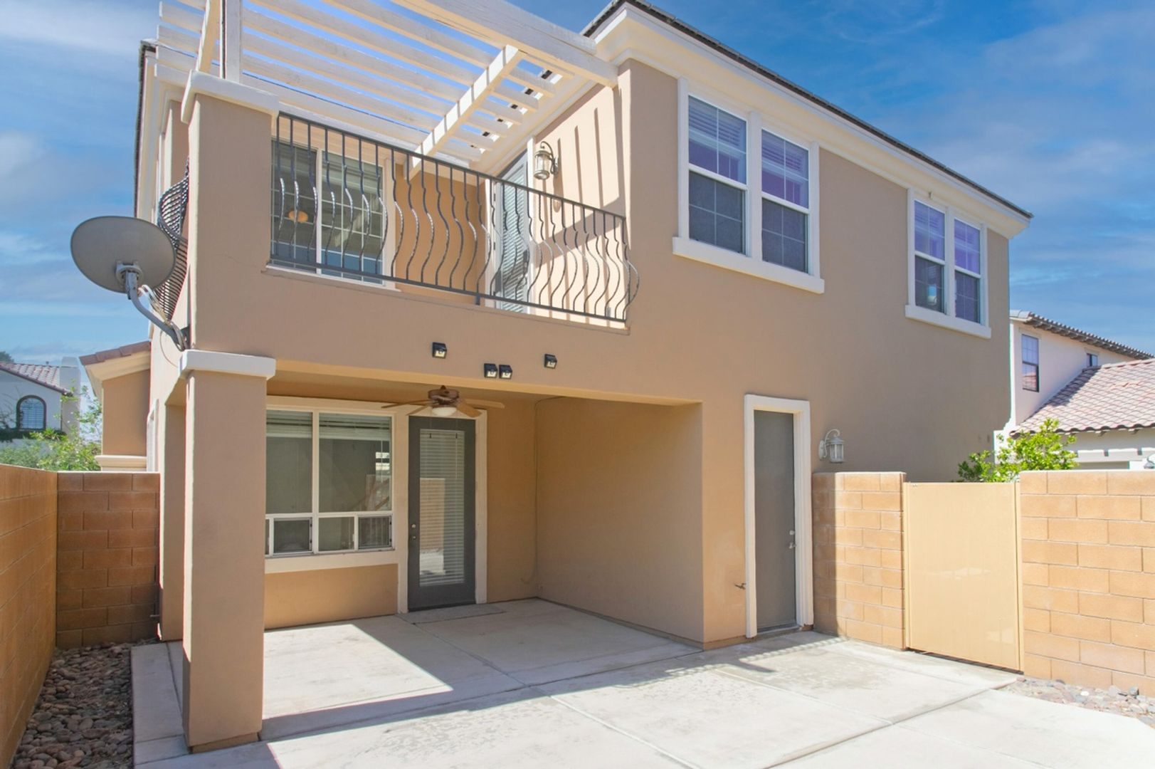 520 Via Assisi - Cathedral City - California - 3 bed, 2.5 bath rental property