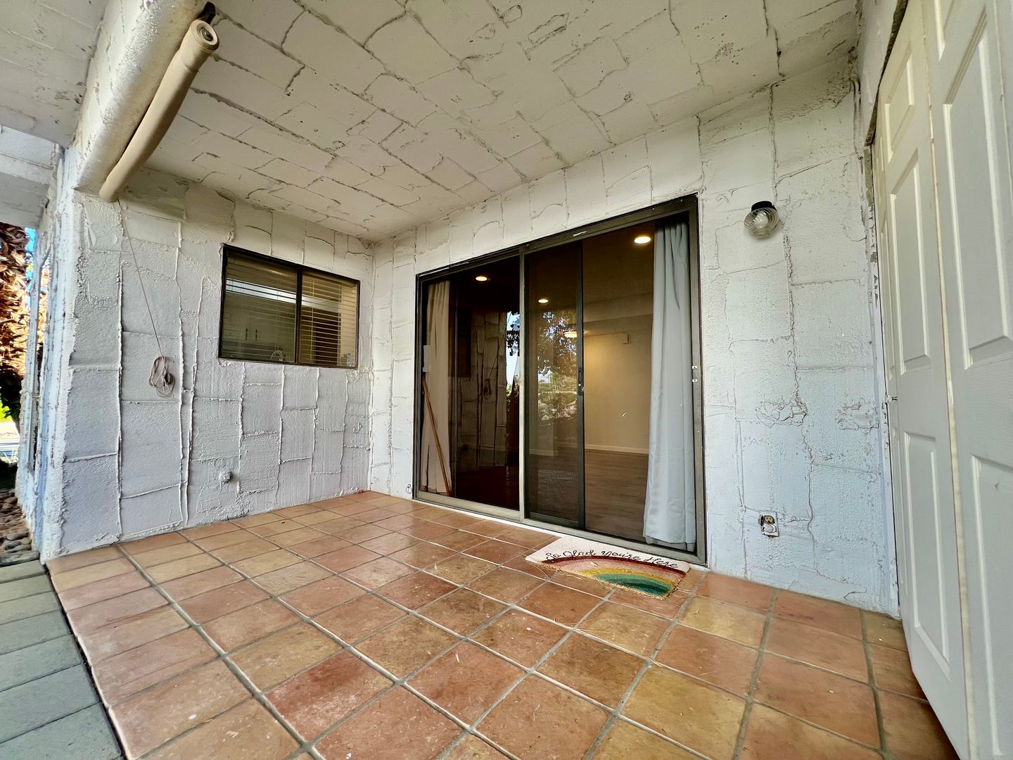 5285 E Waverly Drive Unit 105 - Palm Springs - California - 2 bed, 2 bath rental property