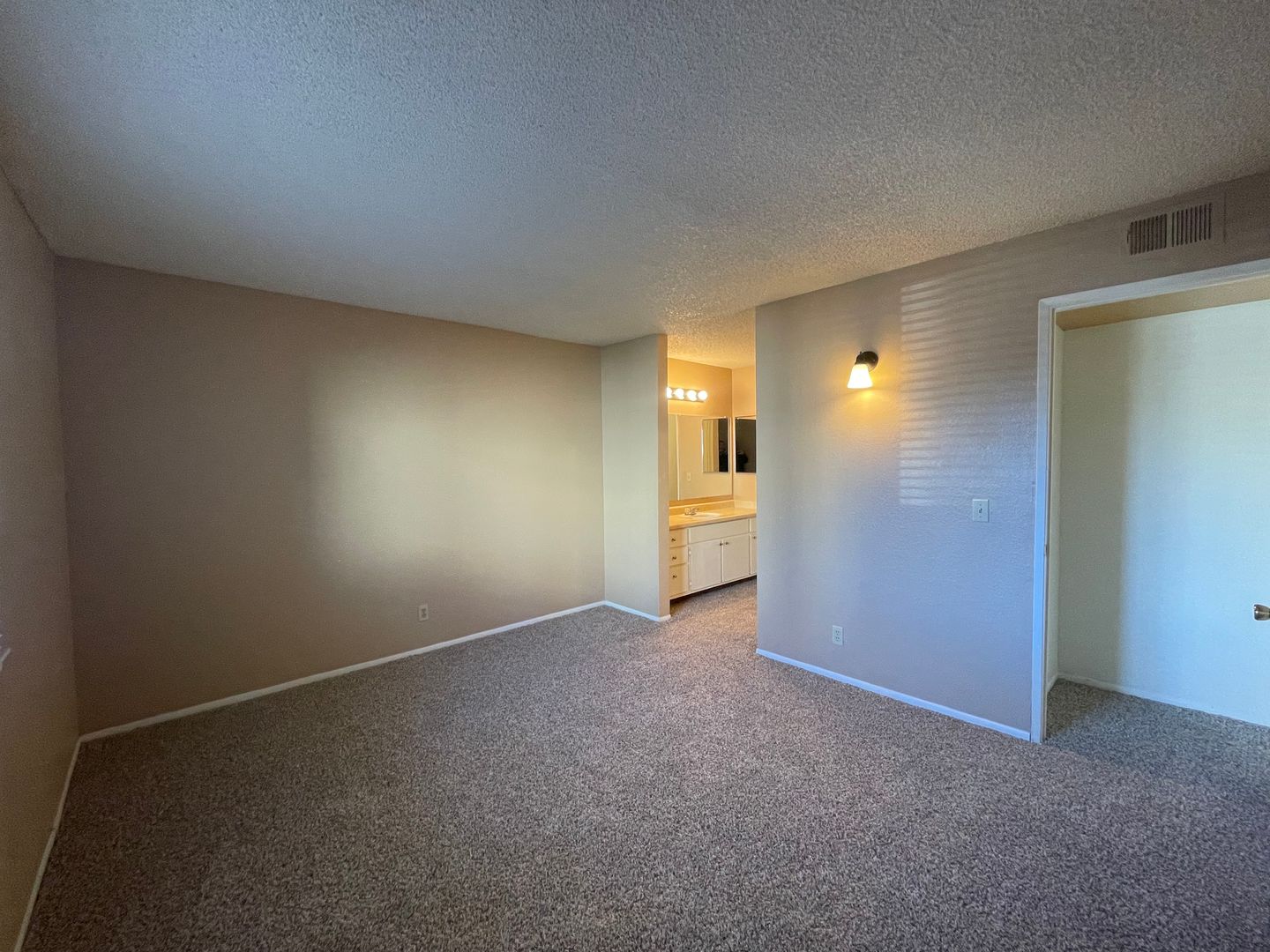 530 E. Patriot Blvd. #113-B - Reno - Nevada - 2 bed, 2 bath rental property