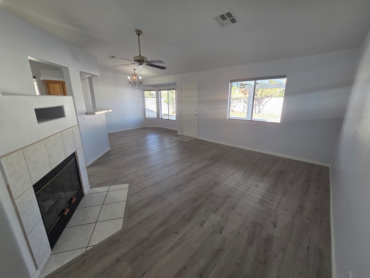 5428 Rose Hills - Las Vegas - Nevada - 3 bed, 2 bath rental property
