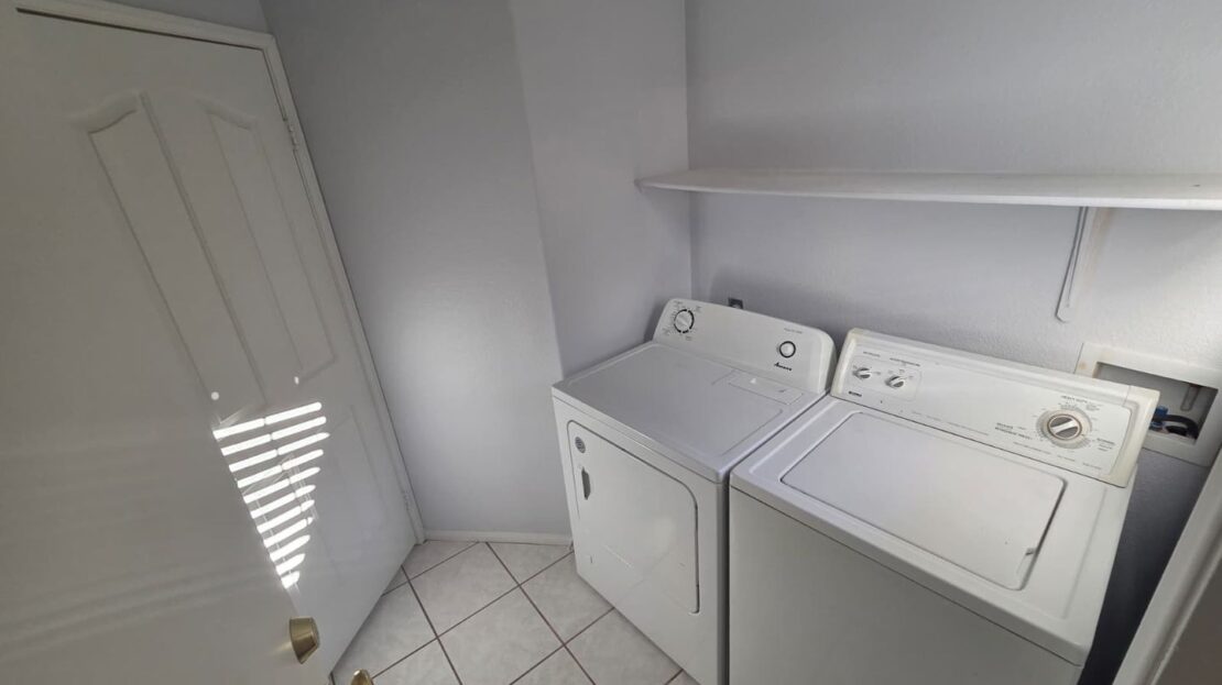 5428 Rose Hills - Las Vegas - Nevada - 3 bed, 2 bath rental property