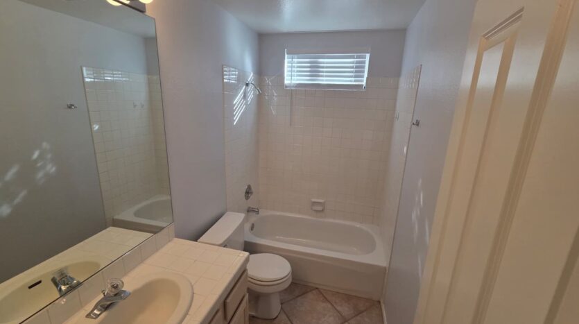 5428 Rose Hills - Las Vegas - Nevada - 3 bed, 2 bath rental property