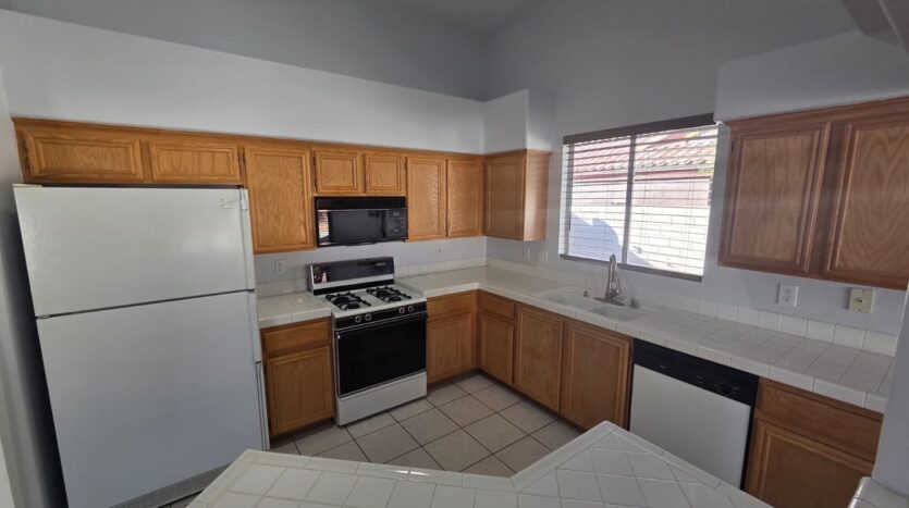 5428 Rose Hills - Las Vegas - Nevada - 3 bed, 2 bath rental property
