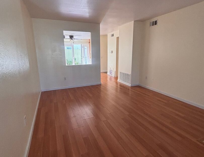 5440 Kiowa Drive UNIT 23 - La Mesa - California - 4 bed, 2.5 bath rental property