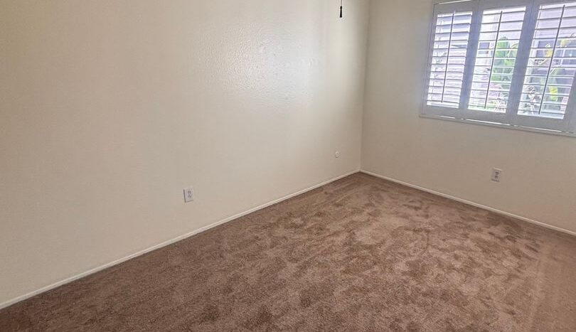 5440 Kiowa Drive UNIT 23 - La Mesa - California - 4 bed, 2.5 bath rental property