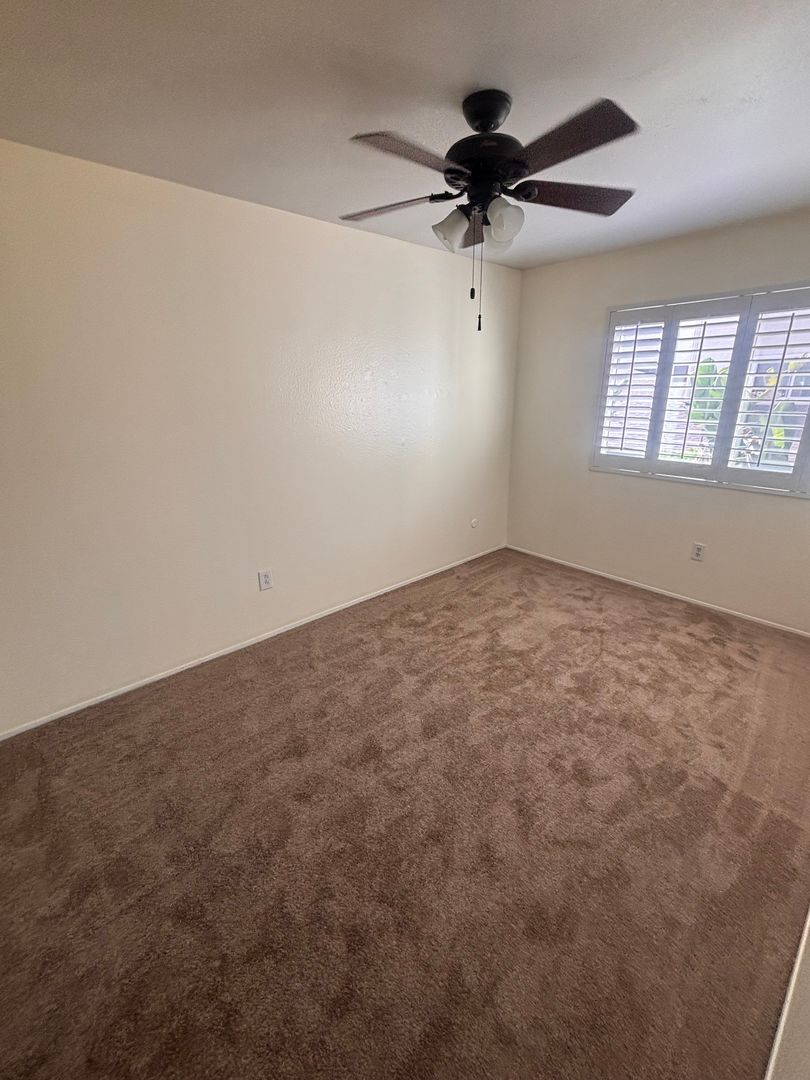 5440 Kiowa Drive UNIT 23 - La Mesa - California - 4 bed, 2.5 bath rental property