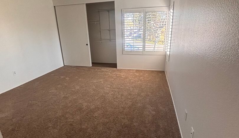 5440 Kiowa Drive UNIT 23 - La Mesa - California - 4 bed, 2.5 bath rental property