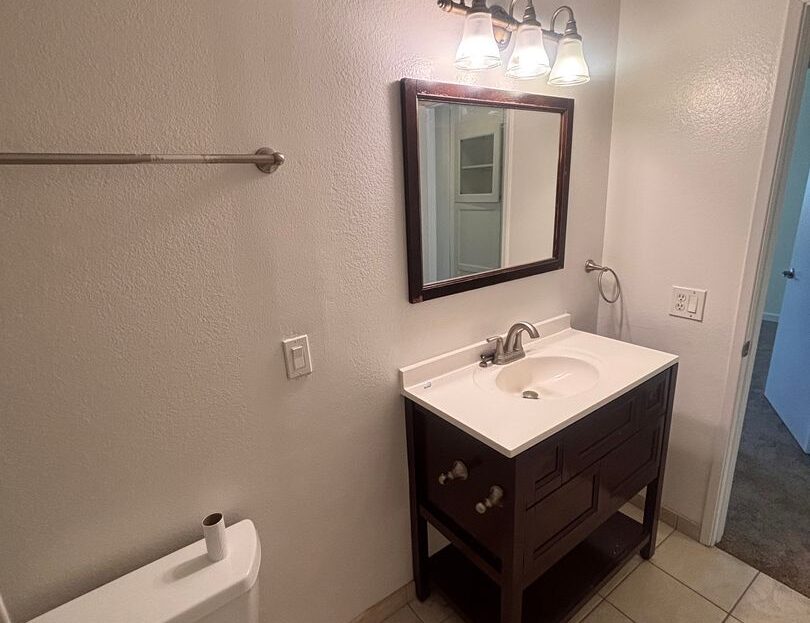 5440 Kiowa Drive UNIT 23 - La Mesa - California - 4 bed, 2.5 bath rental property