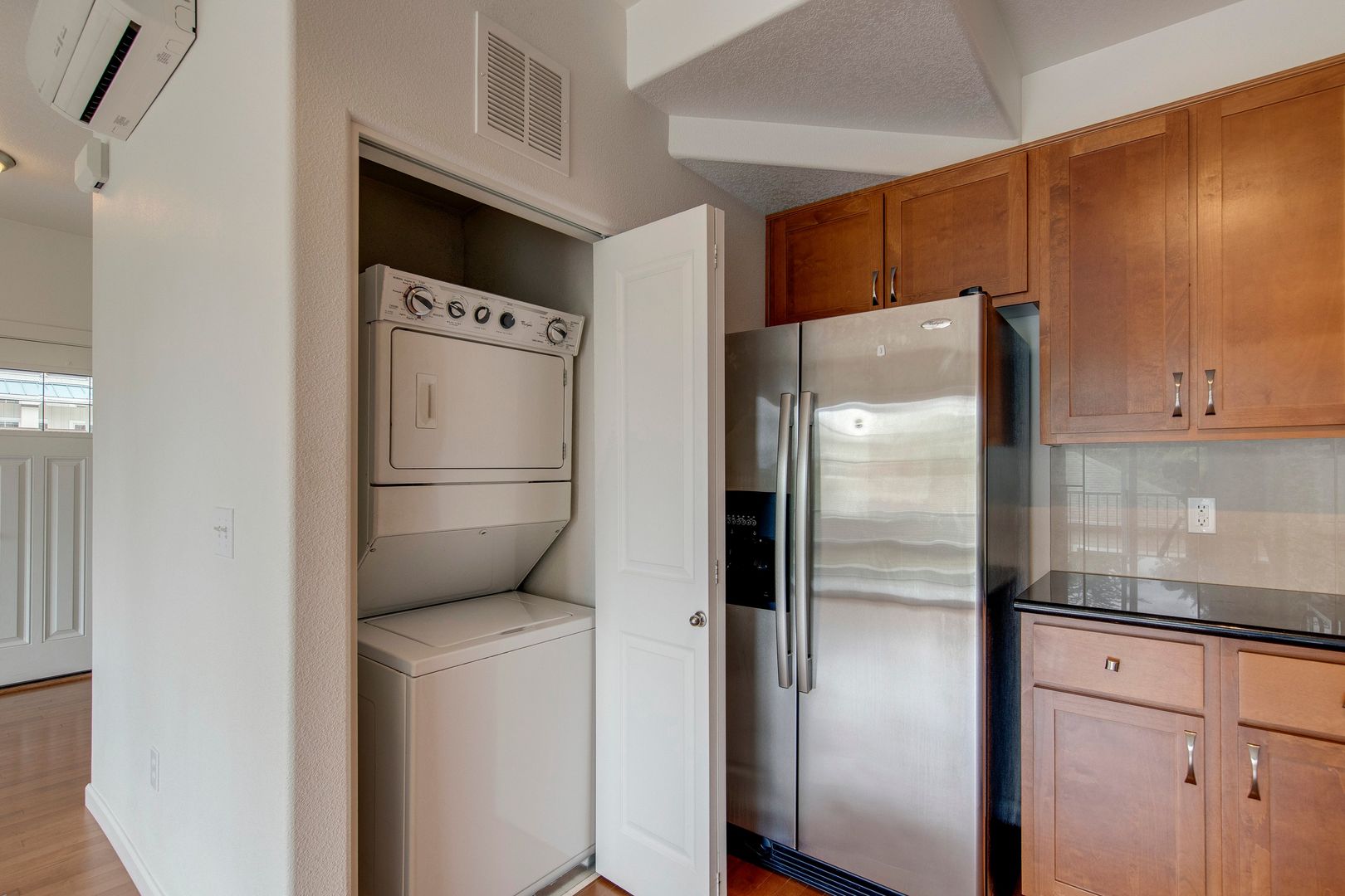 545 NW Lost Springs Terrace, Unit 101 - Portland - Oregon - 2 bed, 2 bath rental property