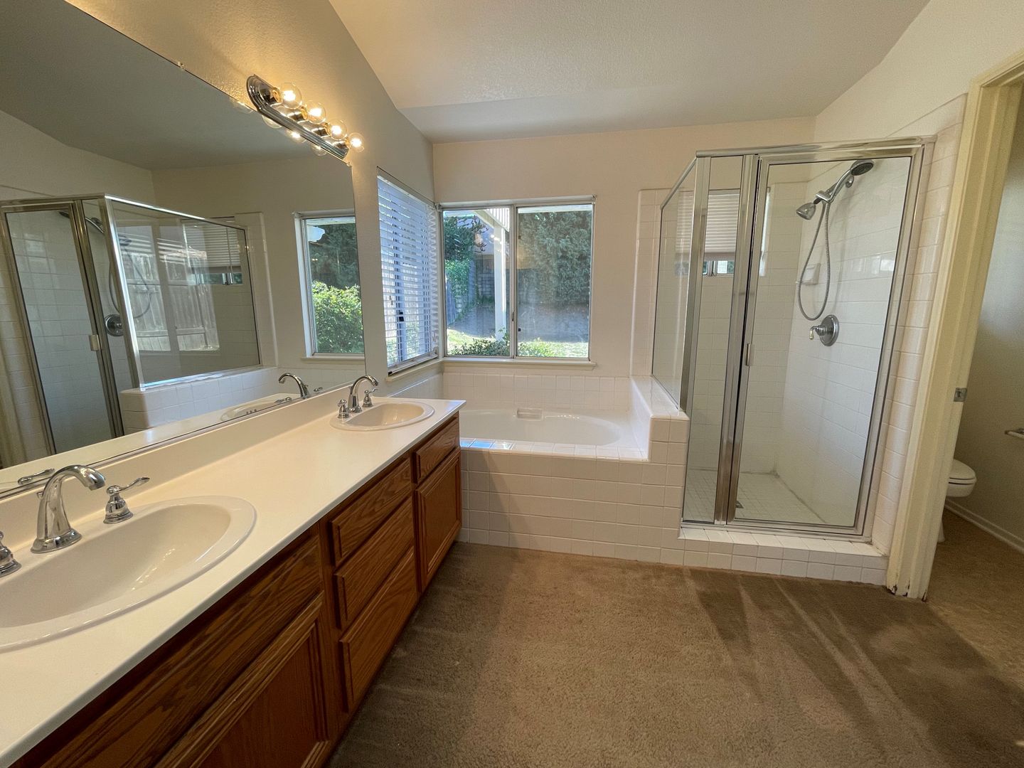 550 Edgewater Avenue - Oceanside - California - 3 bed, 3 bath rental property