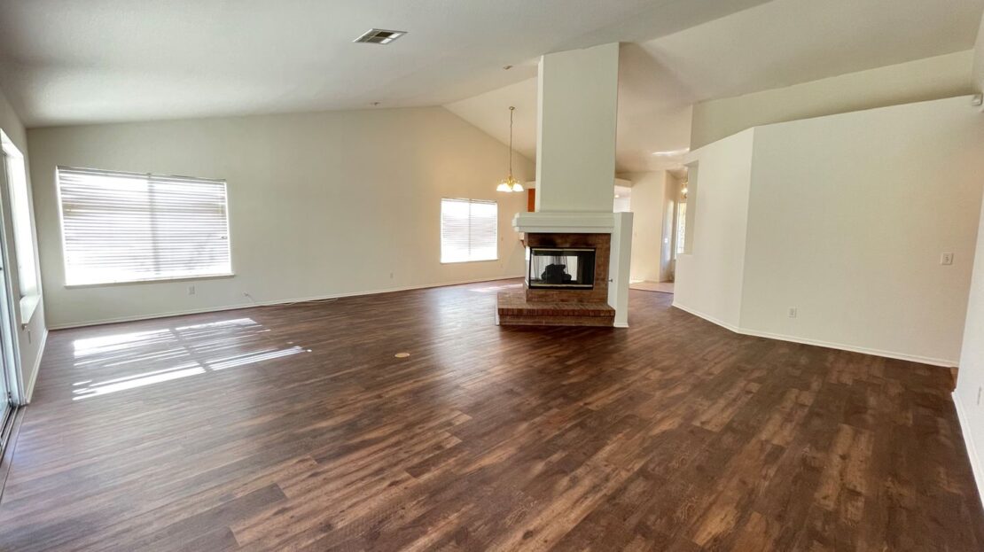 550 Edgewater Avenue - Oceanside - California - 3 bed, 3 bath rental property