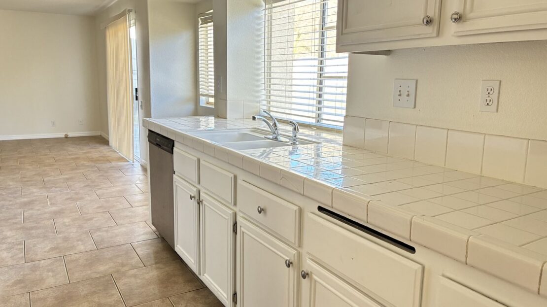 5585 Osborne Ct - San Bernardino - California - 4 bed, 3 bath rental property