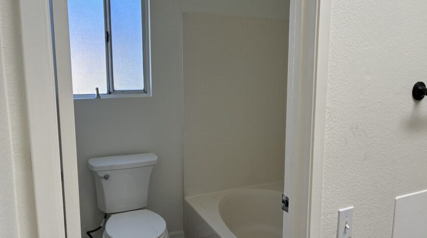 5585 Osborne Ct - San Bernardino - California - 4 bed, 3 bath rental property