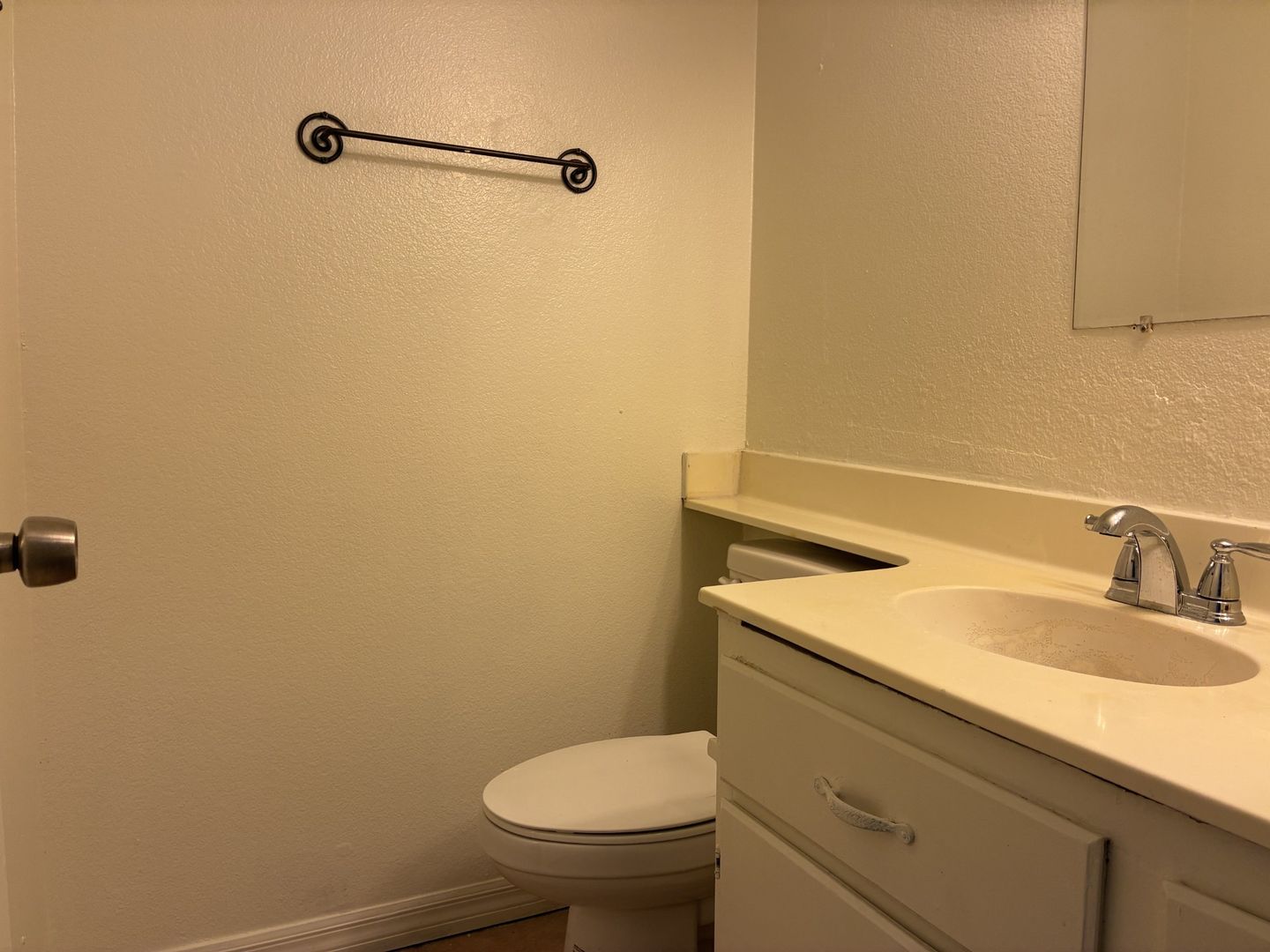 5585 Osborne Ct - San Bernardino - California - 4 bed, 3 bath rental property