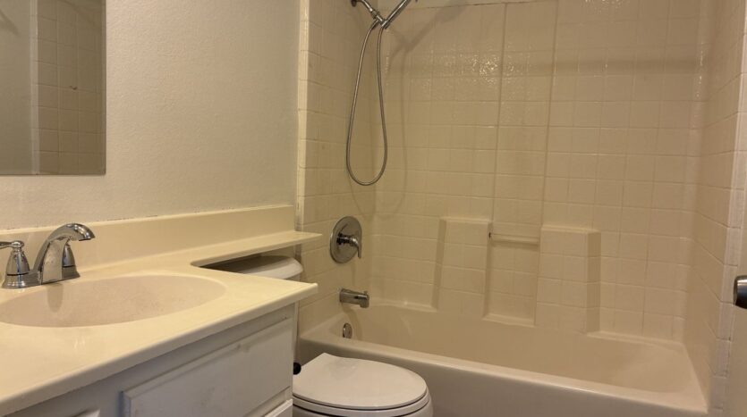 5585 Osborne Ct - San Bernardino - California - 4 bed, 3 bath rental property