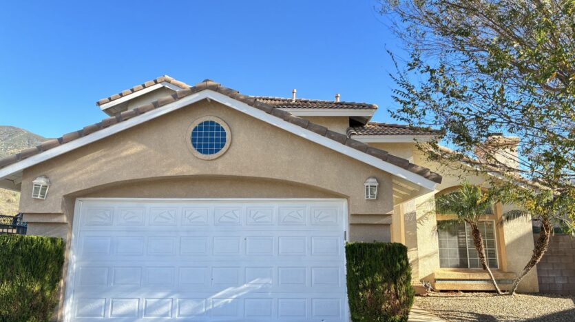 5585 Osborne Ct - San Bernardino - California - 4 bed, 3 bath rental property