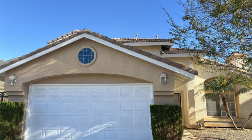 5585 Osborne Ct - San Bernardino - California - 4 bed, 3 bath rental property
