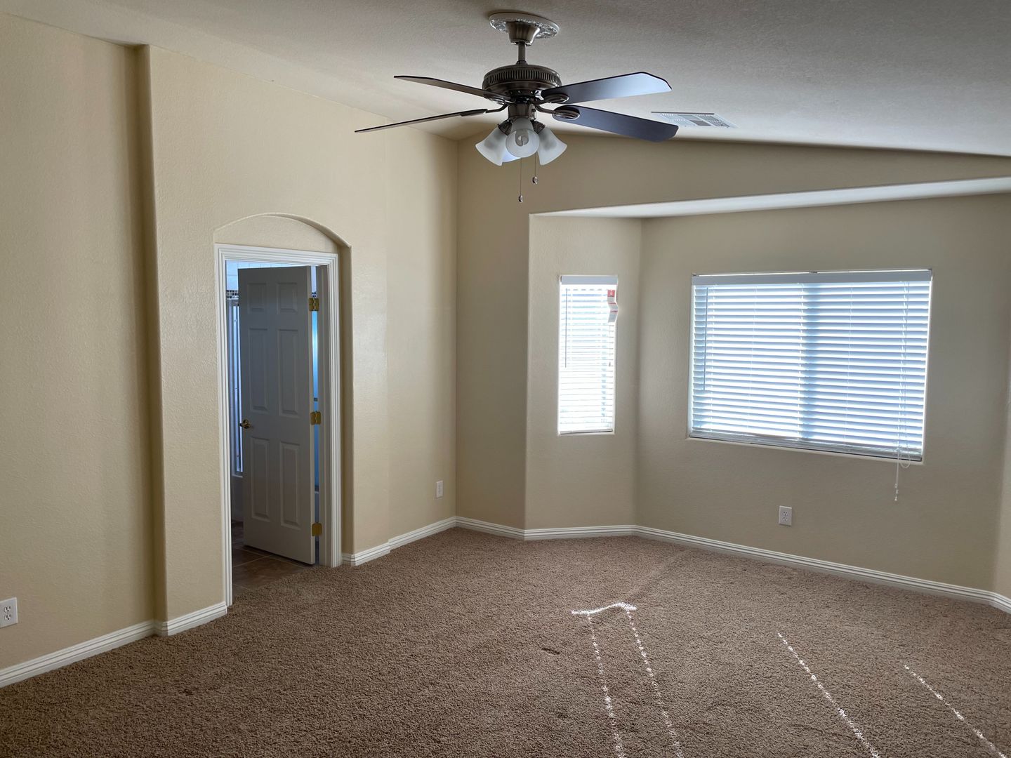 5663 Fast Payout Court - Las Vegas - Nevada - 3 bed, 2.5 bath rental property