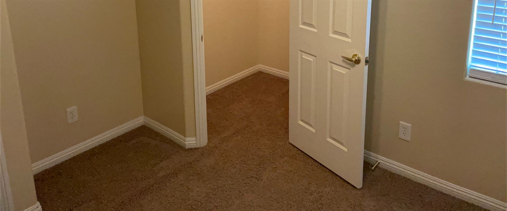 5663 Fast Payout Court - Las Vegas - Nevada - 3 bed, 2.5 bath rental property