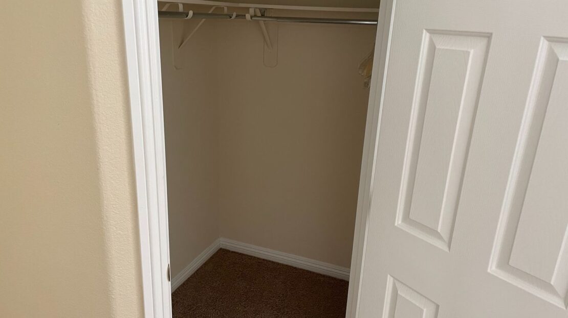 5663 Fast Payout Court - Las Vegas - Nevada - 3 bed, 2.5 bath rental property