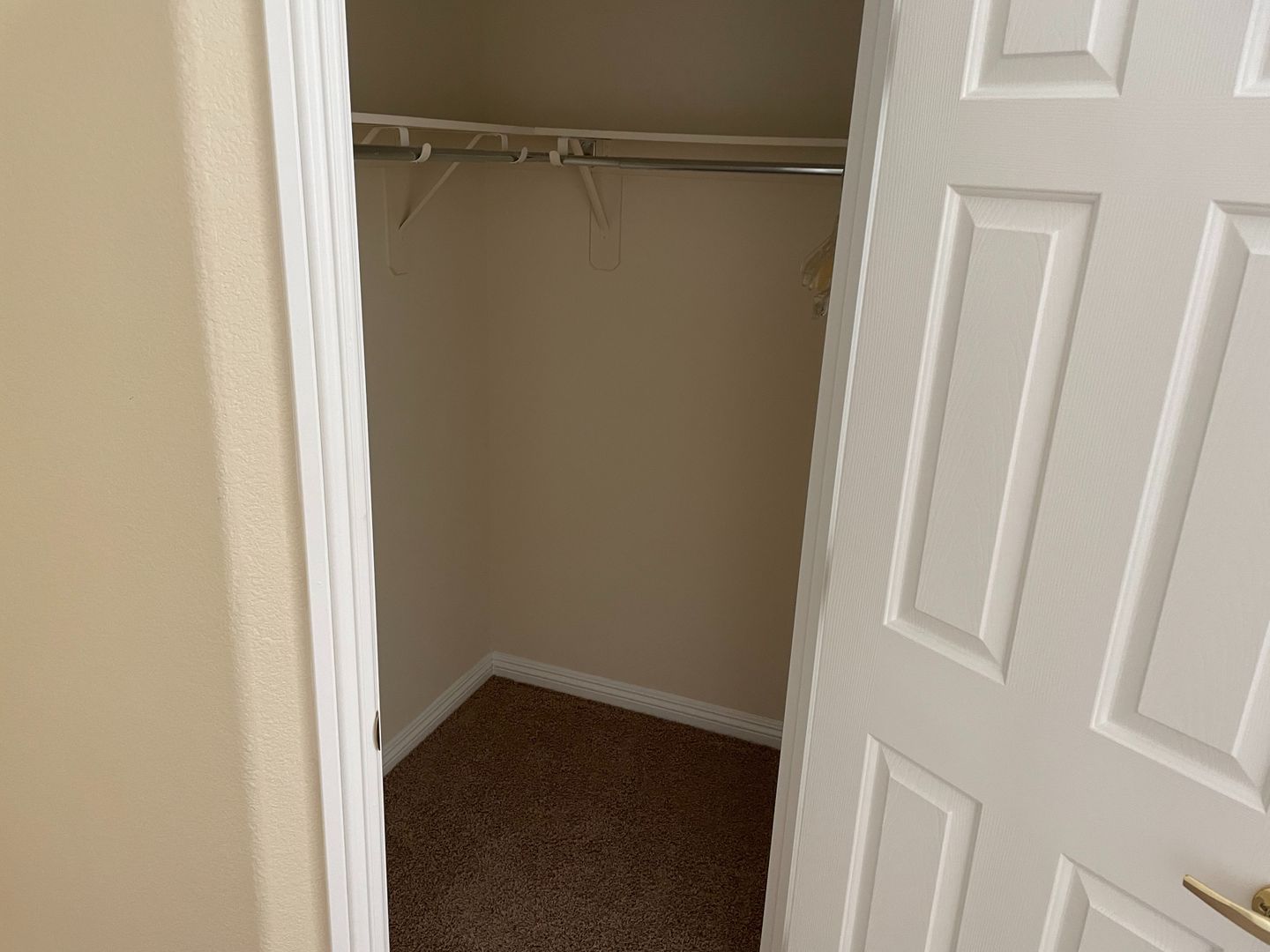 5663 Fast Payout Court - Las Vegas - Nevada - 3 bed, 2.5 bath rental property