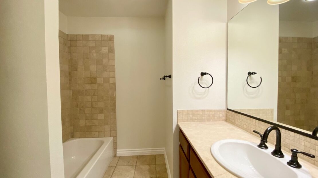 5672 Medeabrook Place  - Agoura Hills - California - 4 bed, 2 bath rental property