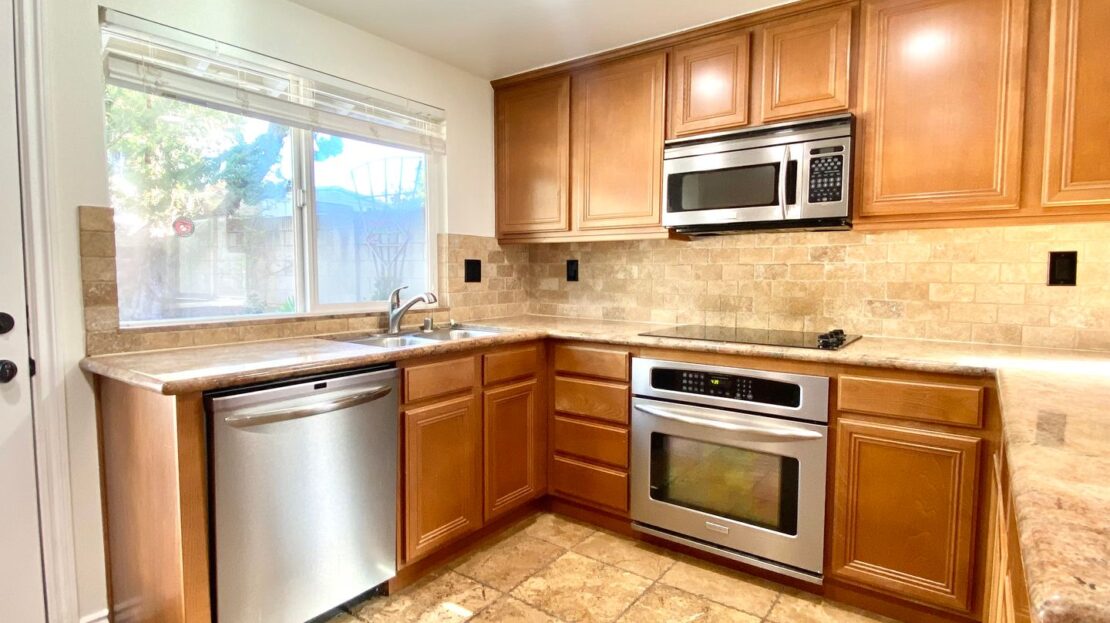 5672 Medeabrook Place  - Agoura Hills - California - 4 bed, 2 bath rental property