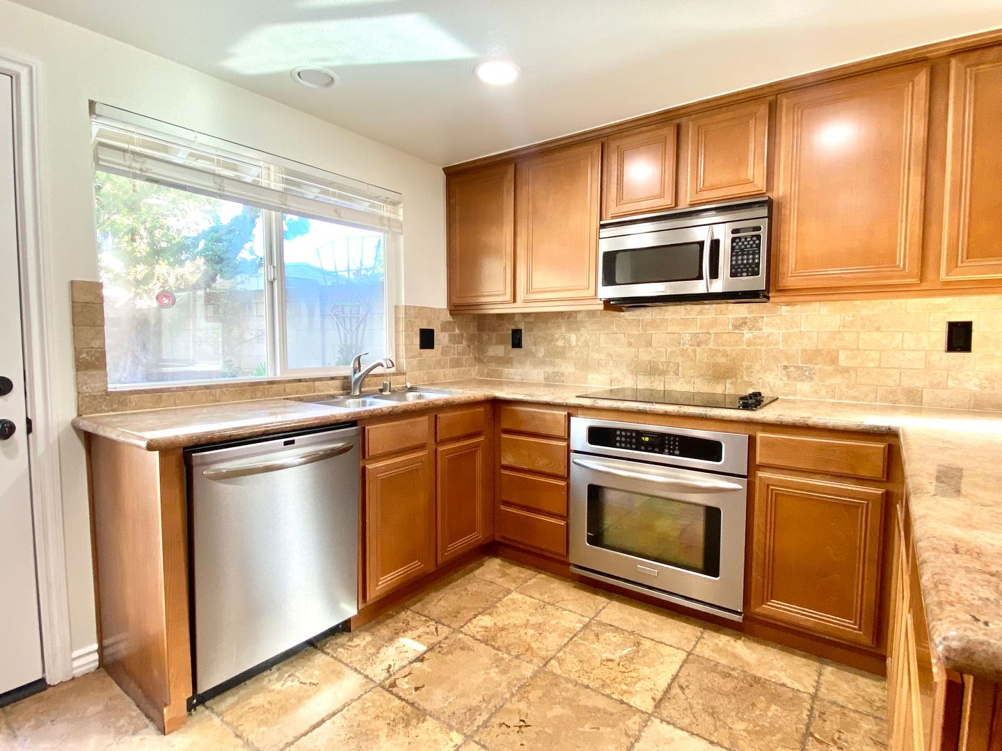 5672 Medeabrook Place  - Agoura Hills - California - 4 bed, 2 bath rental property