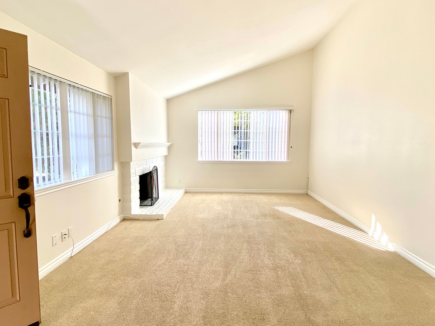 5672 Medeabrook Place  - Agoura Hills - California - 4 bed, 2 bath rental property