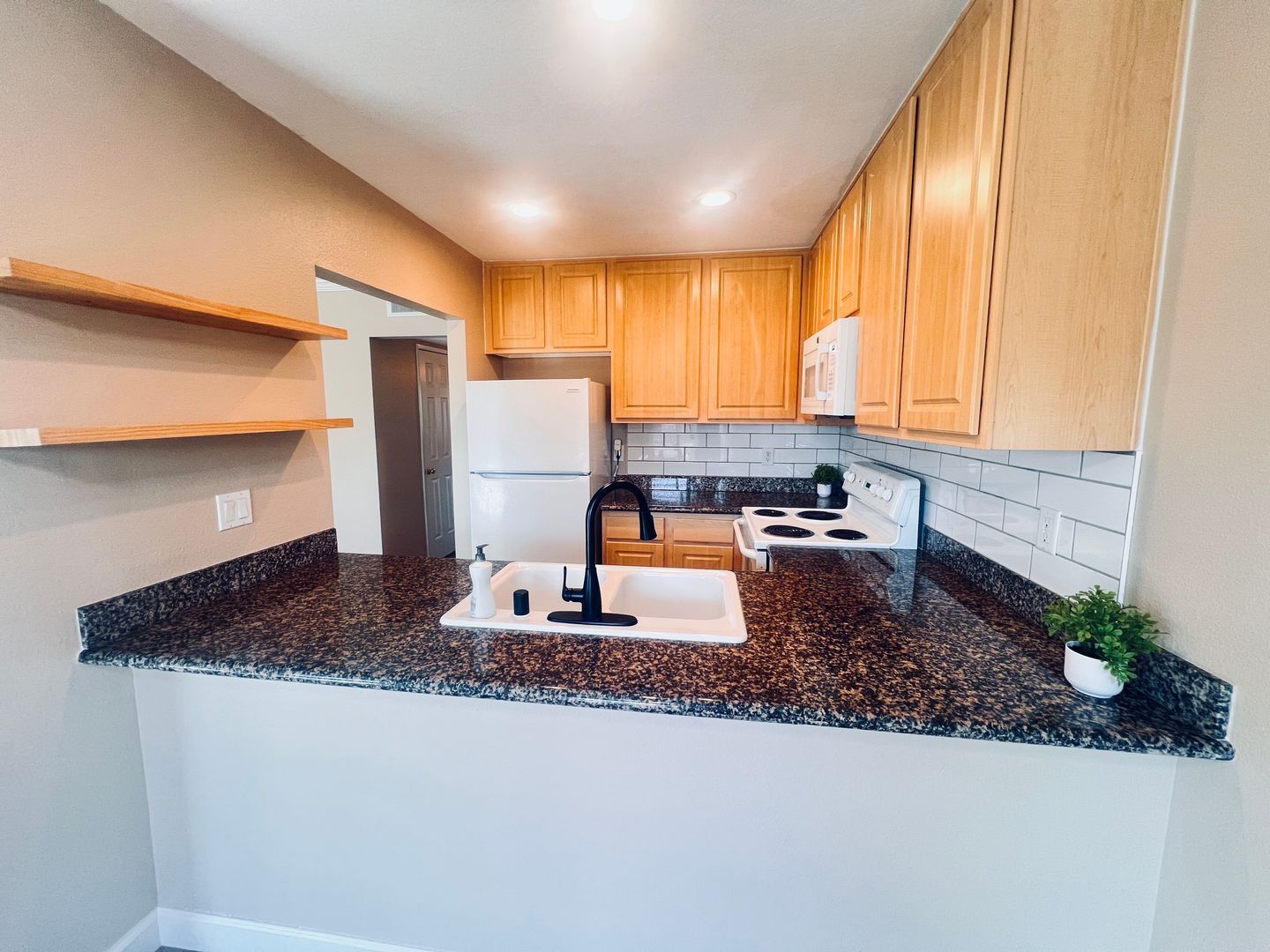 589 N. Johnson Ave Unit 235 - El Cajon - California - 2 bed, 1 bath rental property