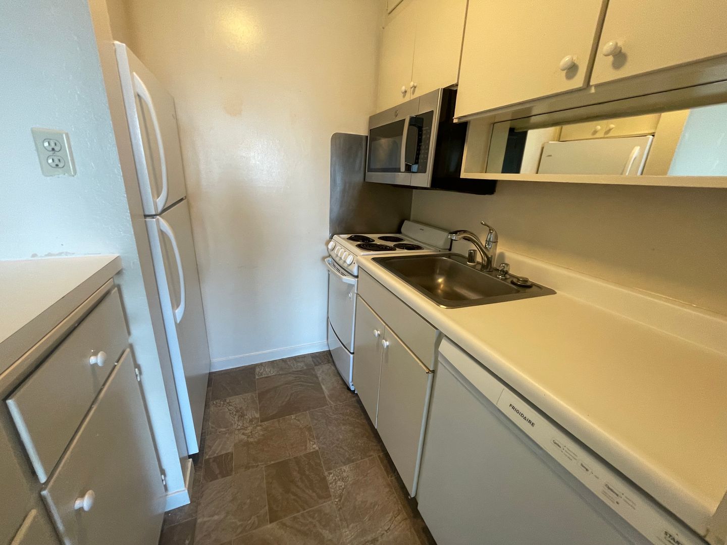 6 Captain Drive #343 - Emeryville - California - 1 bed, 1 bath rental property