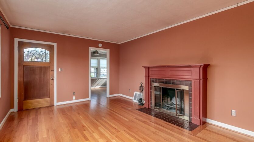 6026 N. Willamette Boulevard - Portland - Oregon - 2 bed, 1 bath rental property