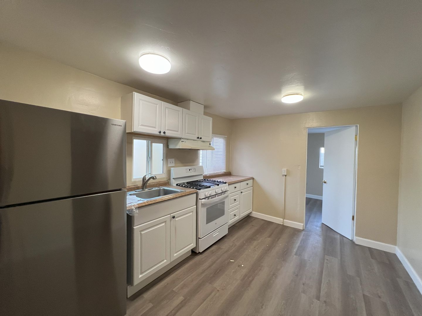 610-612 E. 8th Street - National City - California - 1 bed, 1 bath rental property
