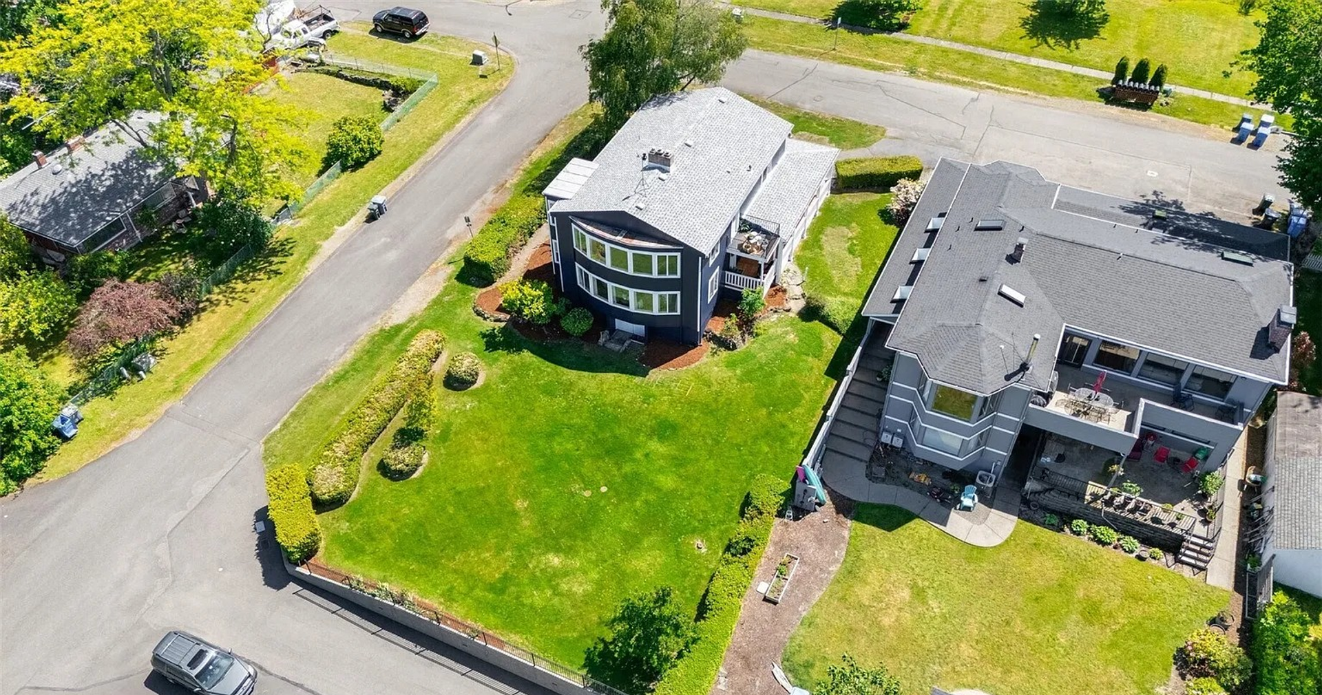 613 615 Lafayette Street - Steilacoom - Washington - 2 bed, 1 bath rental property