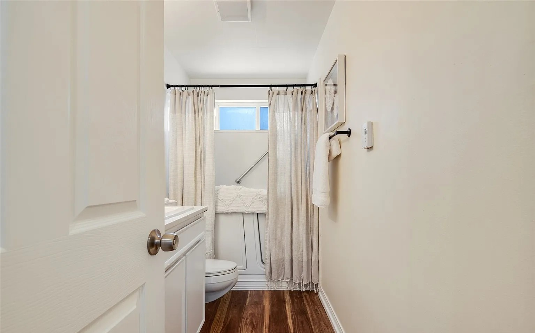 613 615 Lafayette Street - Steilacoom - Washington - 2 bed, 1 bath rental property