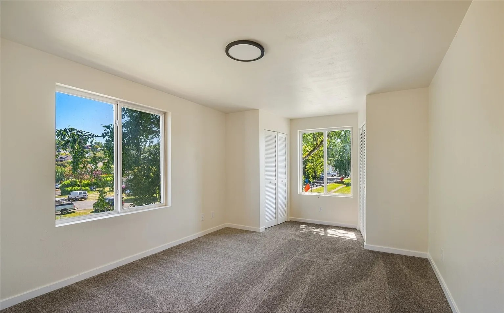 613 615 Lafayette Street - Steilacoom - Washington - 2 bed, 1 bath rental property