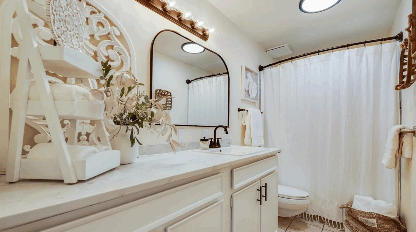 613 615 Lafayette Street - Steilacoom - Washington - 2 bed, 1 bath rental property