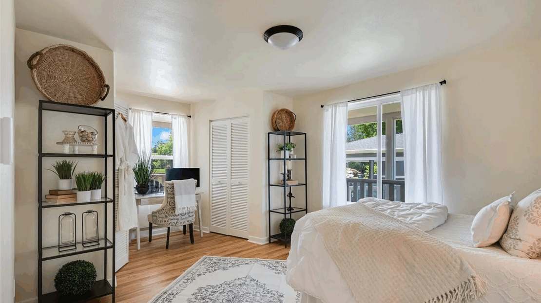 613 615 Lafayette Street - Steilacoom - Washington - 2 bed, 1 bath rental property