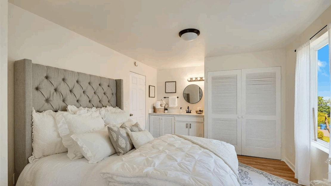 613 615 Lafayette Street - Steilacoom - Washington - 2 bed, 1 bath rental property