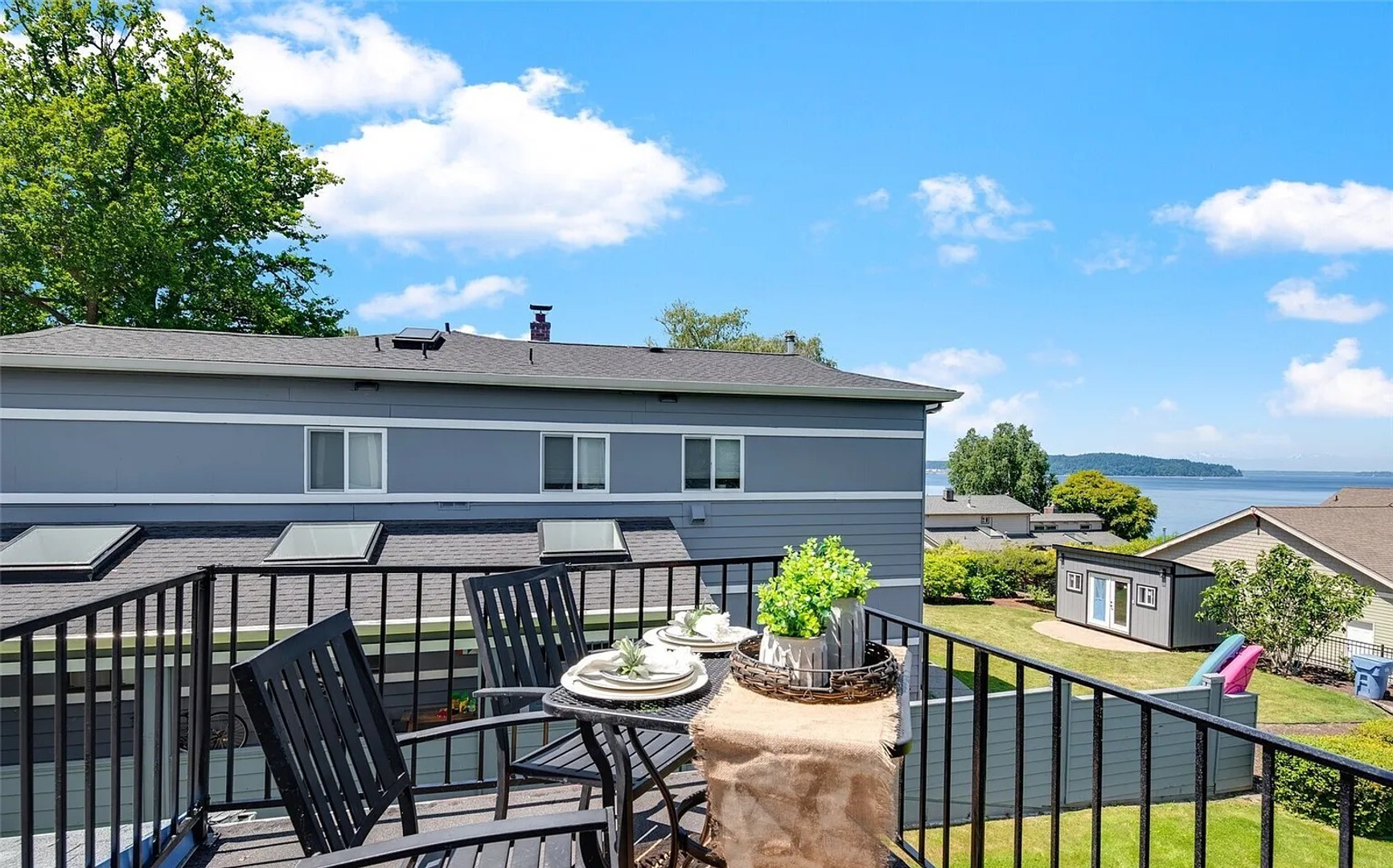 613 615 Lafayette Street - Steilacoom - Washington - 2 bed, 1 bath rental property