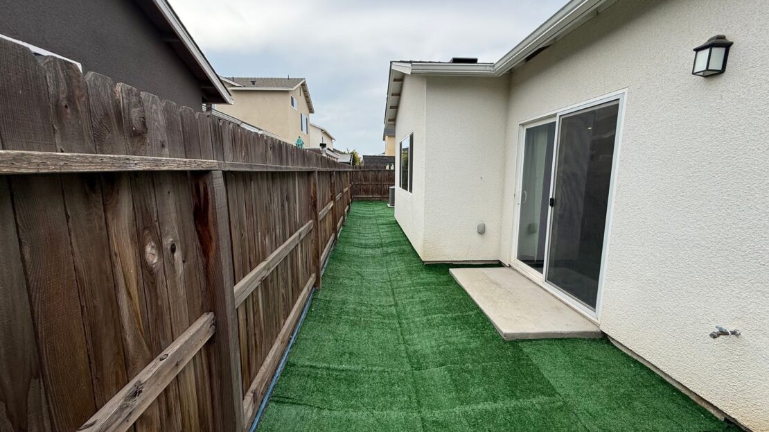 6169 E. Garland Ave  - Fresno - California - 3 bed, 2 bath rental property