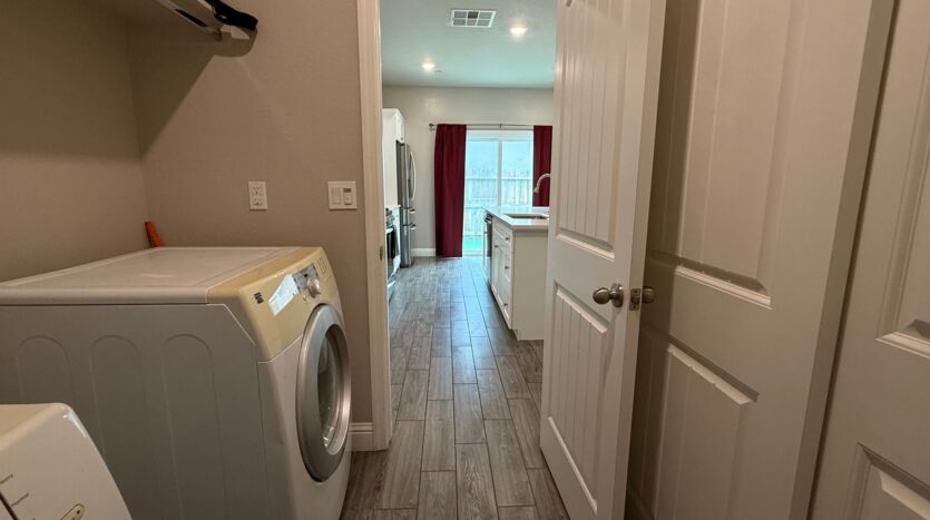 6169 E. Garland Ave  - Fresno - California - 3 bed, 2 bath rental property