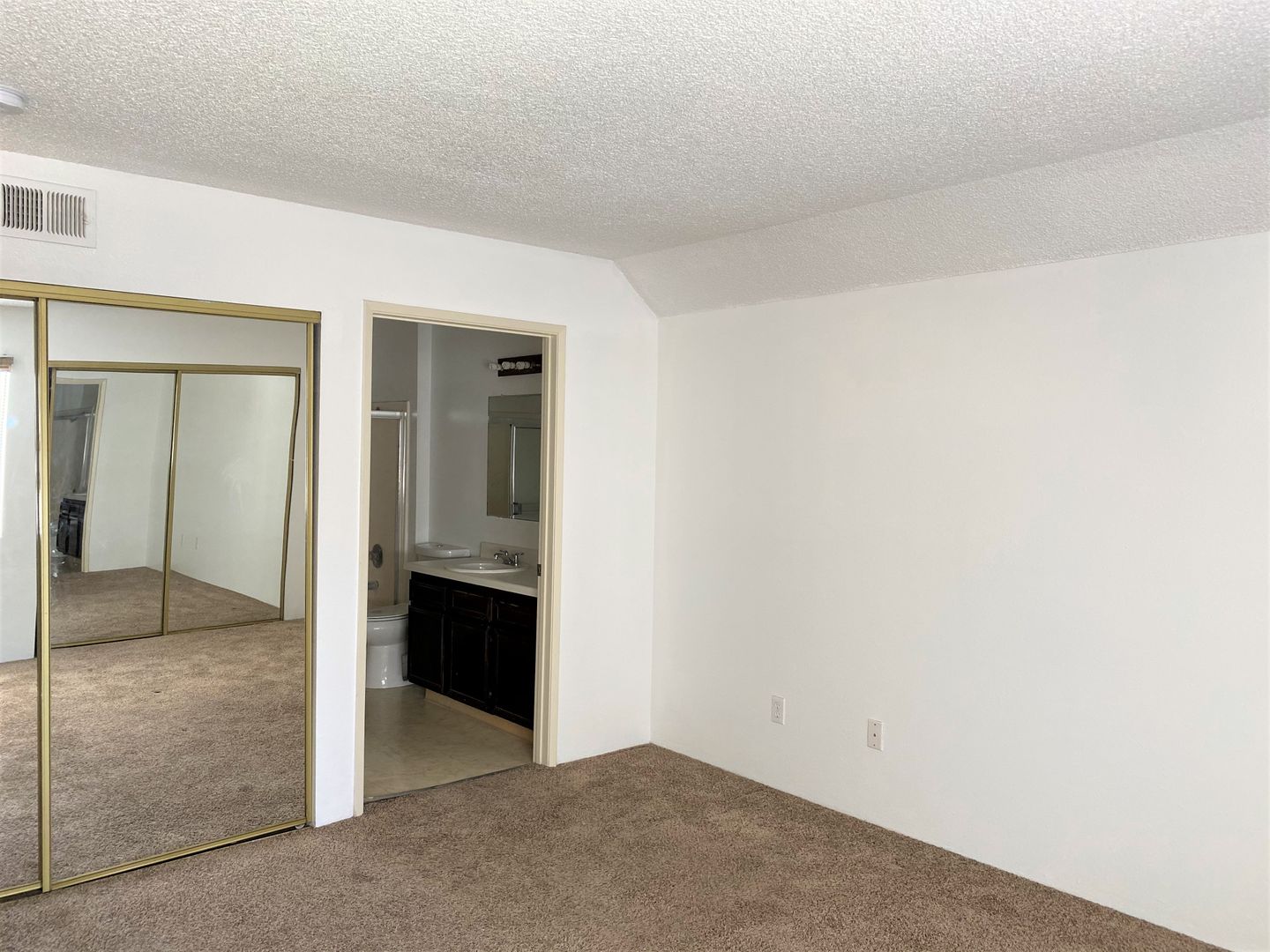 6171 Rancho Mission Rd #202 - San Diego - California - 2 bed, 2 bath rental property