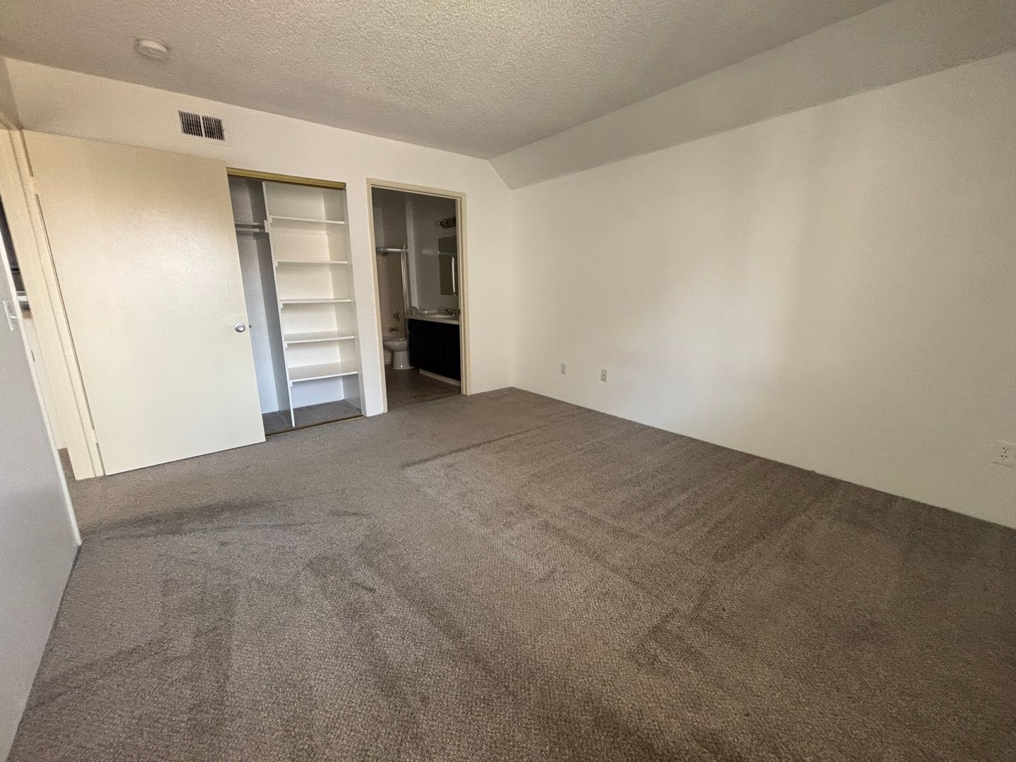 6171 Rancho Mission Rd #202 - San Diego - California - 2 bed, 2 bath rental property